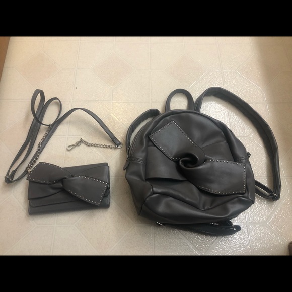 Jessica Simpson backpack and wallet (crossbody) - Picture 1 of 6